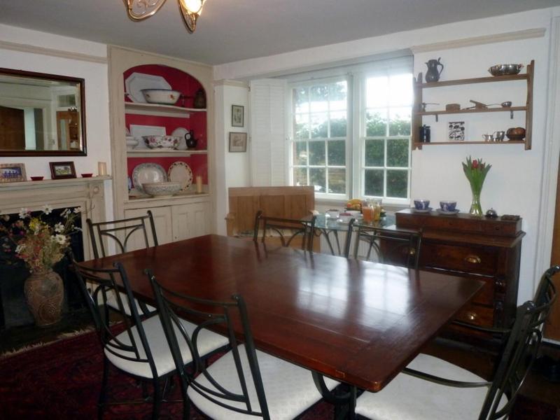Manor Cottage Bed And Breakfast Γουίνσδορ Εξωτερικό φωτογραφία
